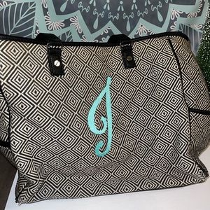 Authentic ThirtyOne “Cindy Tote”
